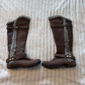 Women’s The North Face Leather Brown Fur-Trimmed Winter Boots